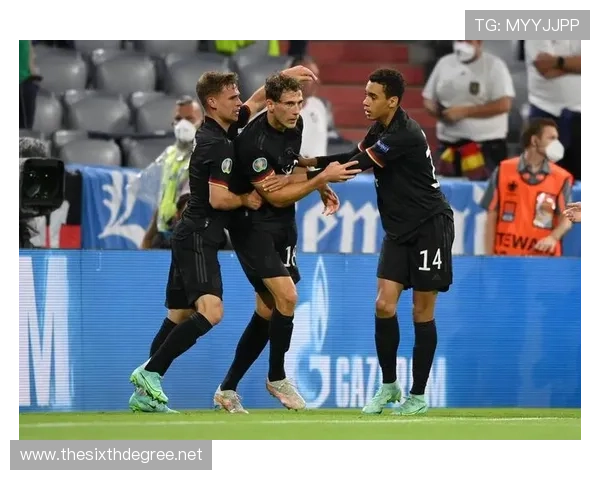 基米希与格雷茨卡配合