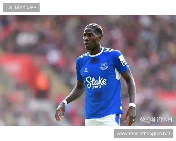 阿马杜·奥纳纳本赛季表现稳健，中场竞争力持续提升