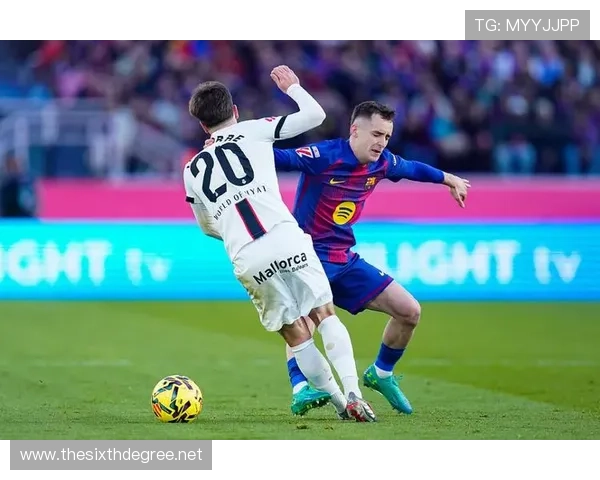 强强对话又崩了？巴萨表面硬刚，实则漏洞藏不住了